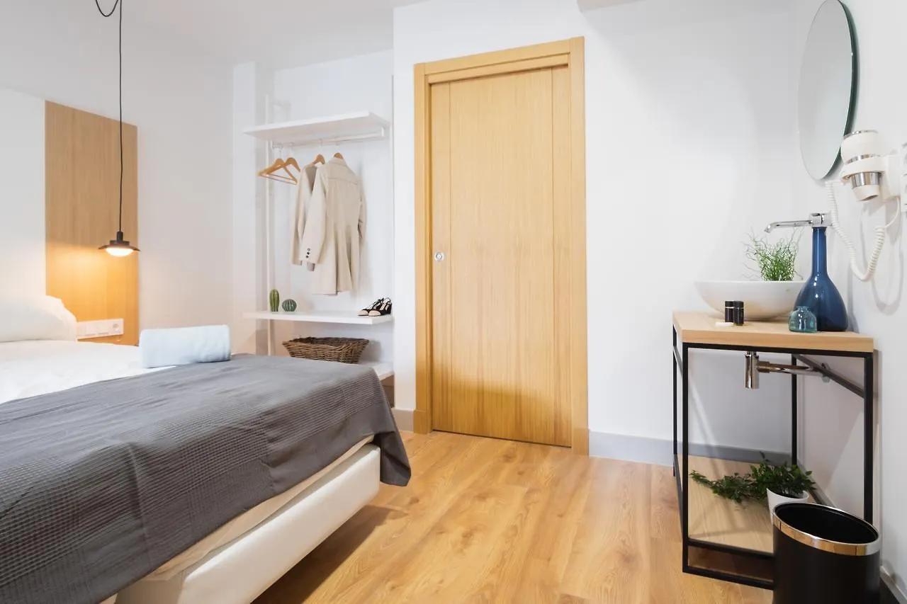 Pension Arroka San Sebastian 0*,  Spain